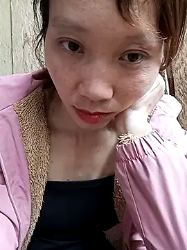 bonnie-00 online show from 29, 10, 2025