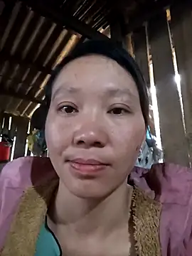 bonnie-00 online show from 21, 12, 2025