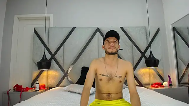 EthanCollen online show from 17, 10, 2025