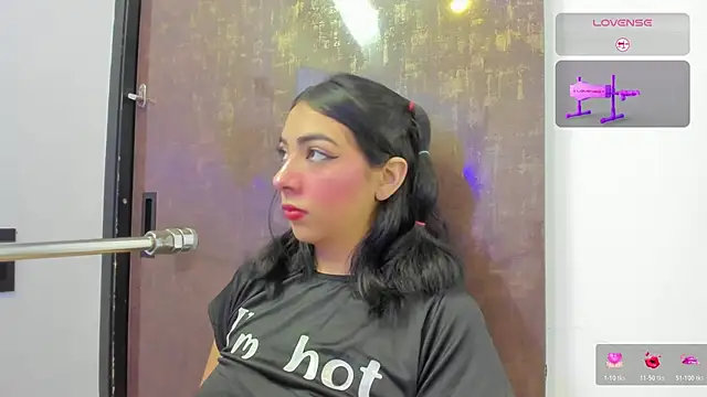 Snapshot of cherry_skinny_ chatting on 9, 4, 2026 cherry skinny online show from 9, 4, 2026