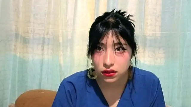 Sullyoonn online show from 31, 10, 2025