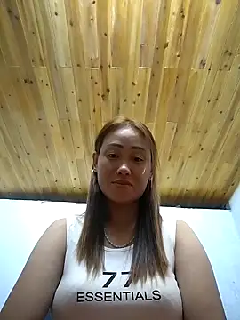 Snapshot of Dung_x chatting on 7, 10, 2025 Dung x online show from 7, 10, 2025