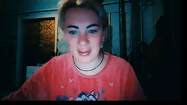 Snapshot of EmmaCat_ chatting on 9, 1, 2026 EmmaCat online show from 9, 1, 2026