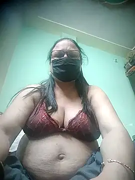 Snapshot of thehotlady chatting on 24, 9, 2025 thehotlady online show from 24, 9, 2025