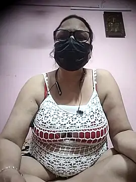 Snapshot of thehotlady chatting on 31, 10, 2025 thehotlady online show from 31, 10, 2025