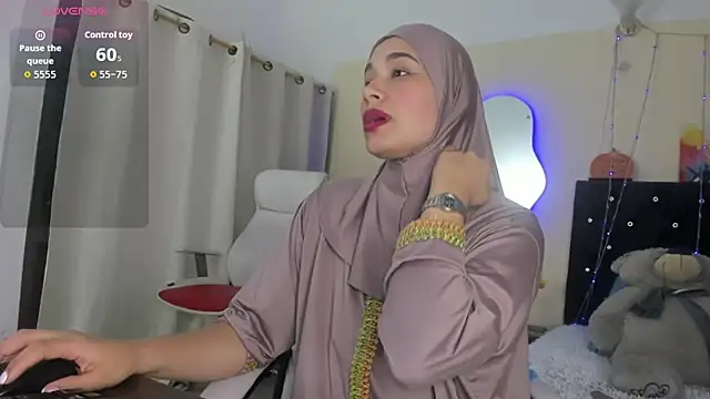 ShanaJamil online show from 14, 3, 2026