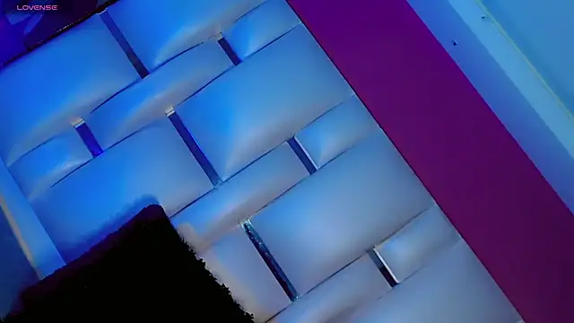 JessiscaWalker online show from 13, 4, 2026