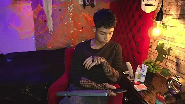 CoffeNaughty nom online show from 4, 11, 2025