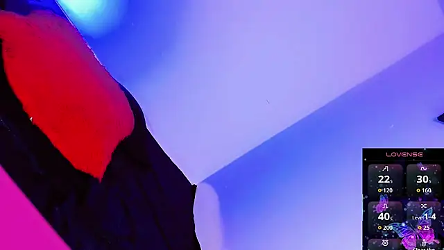 daniela dolls online show from 13, 2, 2026