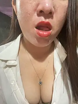 Luna-ass online show from 8, 11, 2025