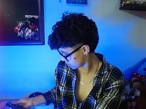 Jade Rayden online show from 2, 2, 2026