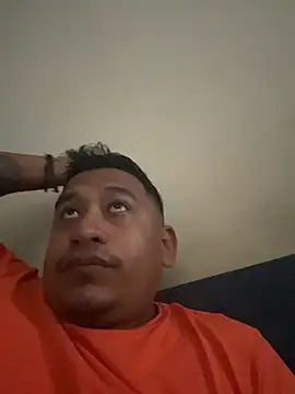 Snapshot of dannybs05 chatting on 23, 10, 2025 dannybs05 online show from 23, 10, 2025