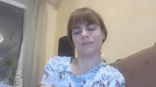 Snapshot of Loriven chatting on 13, 10, 2025 Loriven online show from 13, 10, 2025