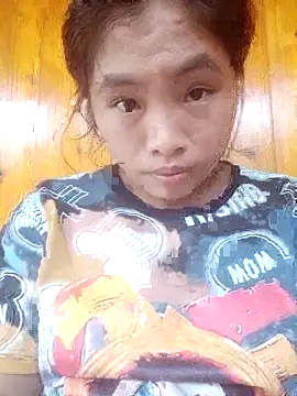 Snapshot of Luyen004 chatting on 24, 9, 2025 Luyen004 online show from 24, 9, 2025