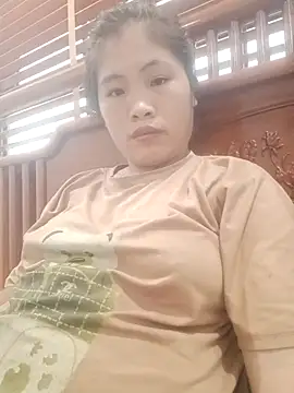 Snapshot of Luyen004 chatting on 14, 10, 2025 Luyen004 online show from 14, 10, 2025