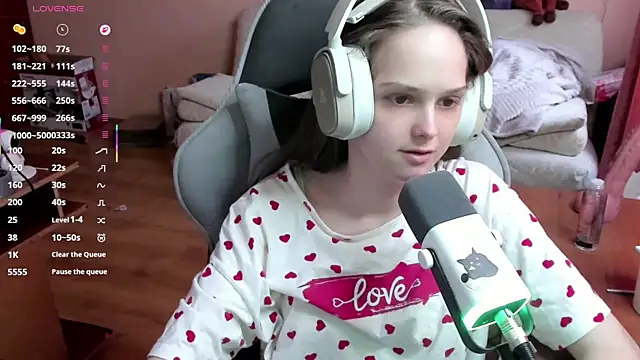 SharybbFace online show from 9, 4, 2026