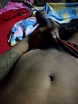 Snapshot of MadForU chatting on 4, 10, 2025 MadForU online show from 4, 10, 2025