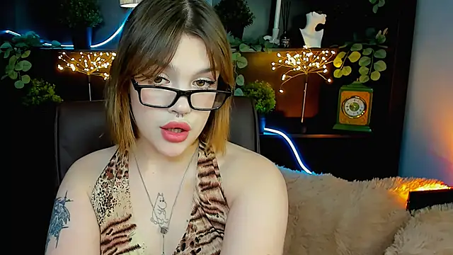 KiraRid online show from 1, 11, 2025