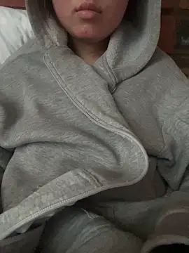 LAURA LLL online show from 17, 9, 2025