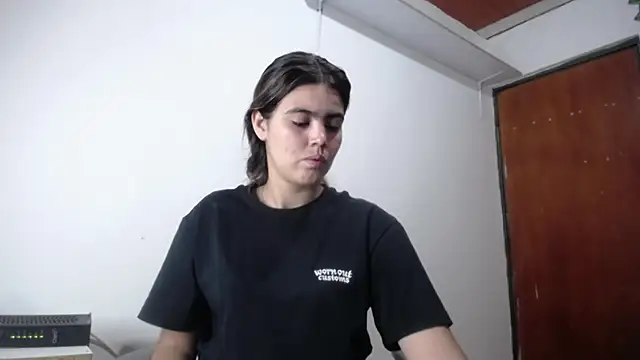 isabel 09 online show from 22, 10, 2025