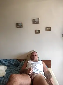 chcem1975 online show from 17, 9, 2025