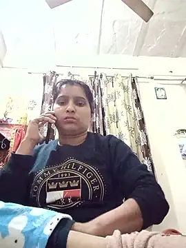 Snapshot of aliya-jaan71 chatting on 2, 2, 2026 aliya-jaan71 online show from 2, 2, 2026