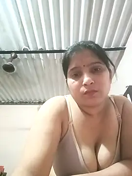 aliya-jaan71 online show from 18, 4, 2026