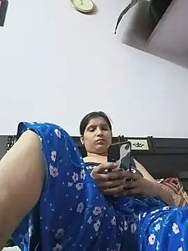 aliya-jaan71 online show from 3, 7, 2026