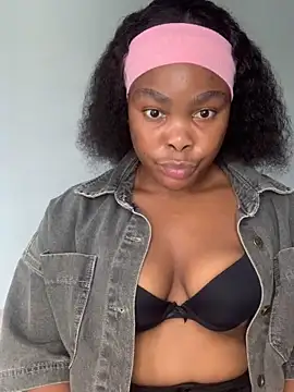 Hornysweetheart online show from 2, 3, 2026