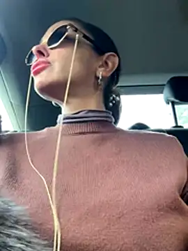 Snapshot of ainaht chatting on 18, 12, 2025 ainaht online show from 18, 12, 2025