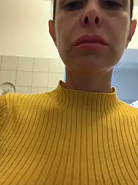 Snapshot of ainaht chatting on 6, 2, 2026 ainaht online show from 6, 2, 2026