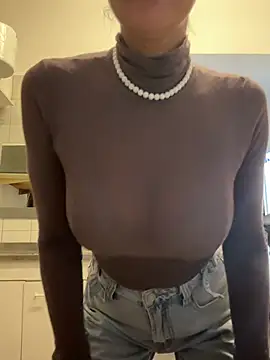 Snapshot of ainaht chatting on 18, 2, 2026 ainaht online show from 18, 2, 2026