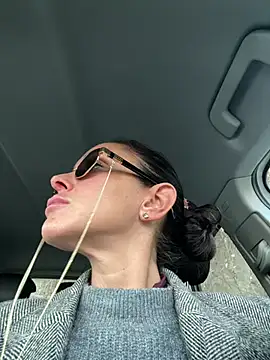 Snapshot of ainaht chatting on 27, 2, 2026 ainaht online show from 27, 2, 2026