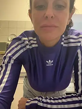 Snapshot of ainaht chatting on 25, 3, 2026 ainaht online show from 25, 3, 2026