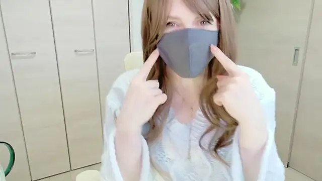 Snapshot of MariaM_080 chatting on 6, 5, 2026 MariaM 080 online show from 6, 5, 2026