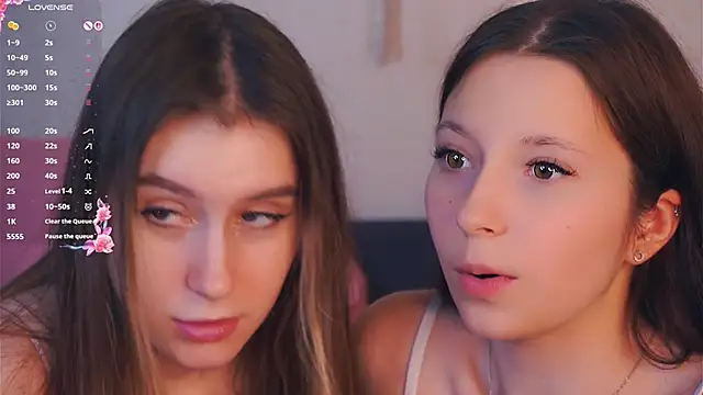 GabrielleLynchard online show from 11, 11, 2025