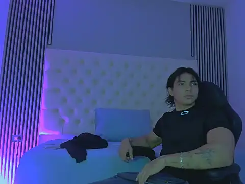 toji luxxer online show from 16, 9, 2025