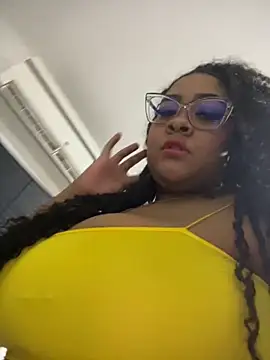 Snapshot of saack__xx chatting on 22, 9, 2025 saack xx online show from 22, 9, 2025
