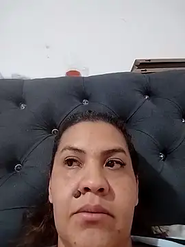 Snapshot of LaraStons chatting on 1, 10, 2025 LaraStons online show from 1, 10, 2025