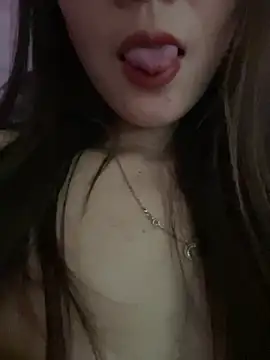 Snapshot of Moon_pusy chatting on 25, 6, 2026 Moon pusy online show from 25, 6, 2026