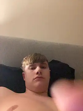 Snapshot of Sammyboy2211 chatting on 26, 2, 2026 Sammyboy2211 online show from 26, 2, 2026