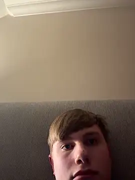 Snapshot of Sammyboy2211 chatting on 13, 3, 2026 Sammyboy2211 online show from 13, 3, 2026