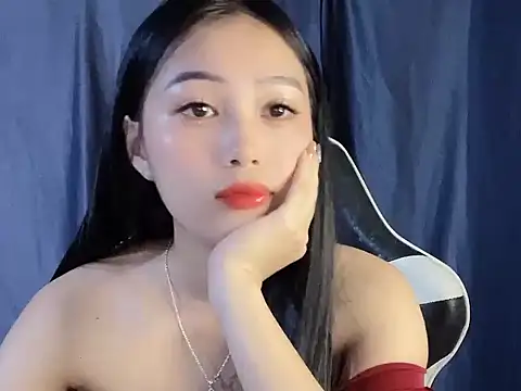 Snapshot of Lyly4757 chatting on 18, 9, 2025 Lyly4757 online show from 18, 9, 2025