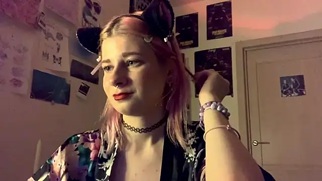 Snapshot of PinkVampire chatting on 7, 10, 2025 PinkVampire online show from 7, 10, 2025