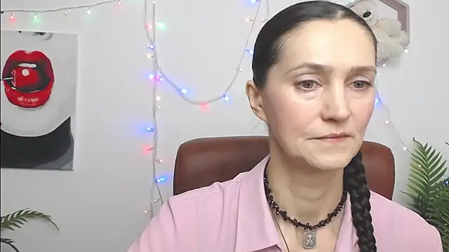 TayaFinch online show from 2, 3, 2026