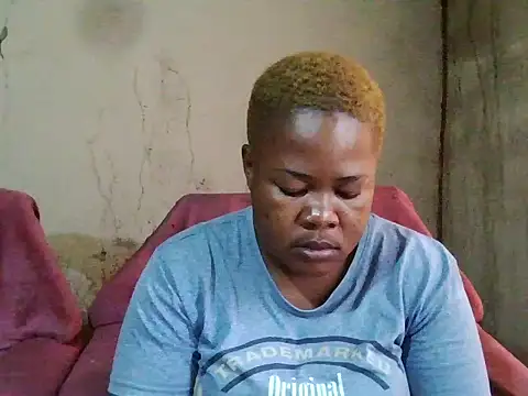 Snapshot of Bustyass93 chatting on 16, 1, 2026 Bustyass93 online show from 16, 1, 2026