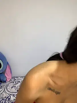 Snapshot of MiQeilaSweet chatting on 18, 6, 2026 MiQeilaSweet online show from 18, 6, 2026