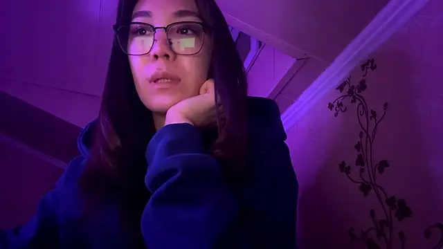 Snapshot of marry_dreams chatting on 17, 10, 2025 marry dreams online show from 17, 10, 2025