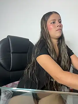 EMILIIA RICHTER   online show from 17, 1, 2026