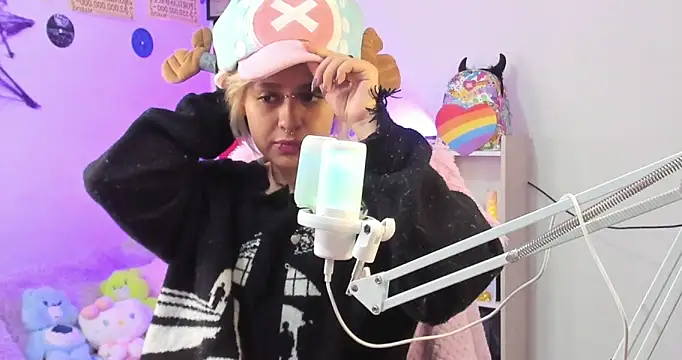 NekoWaifu online show from 11, 10, 2025